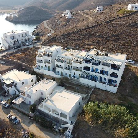 Aiolos Studios Κythnos Кітнос Екстер'єр фото